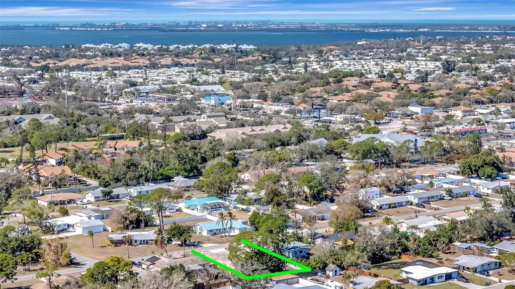 4519 60th Street W Bradenton FL 34210