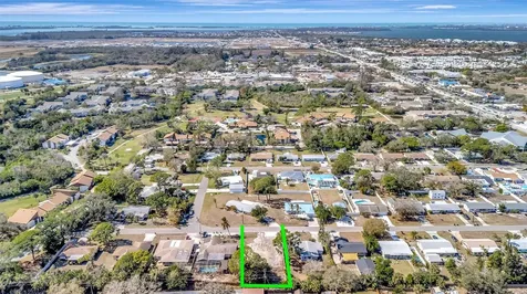 4519 60th Street W Bradenton FL 34210