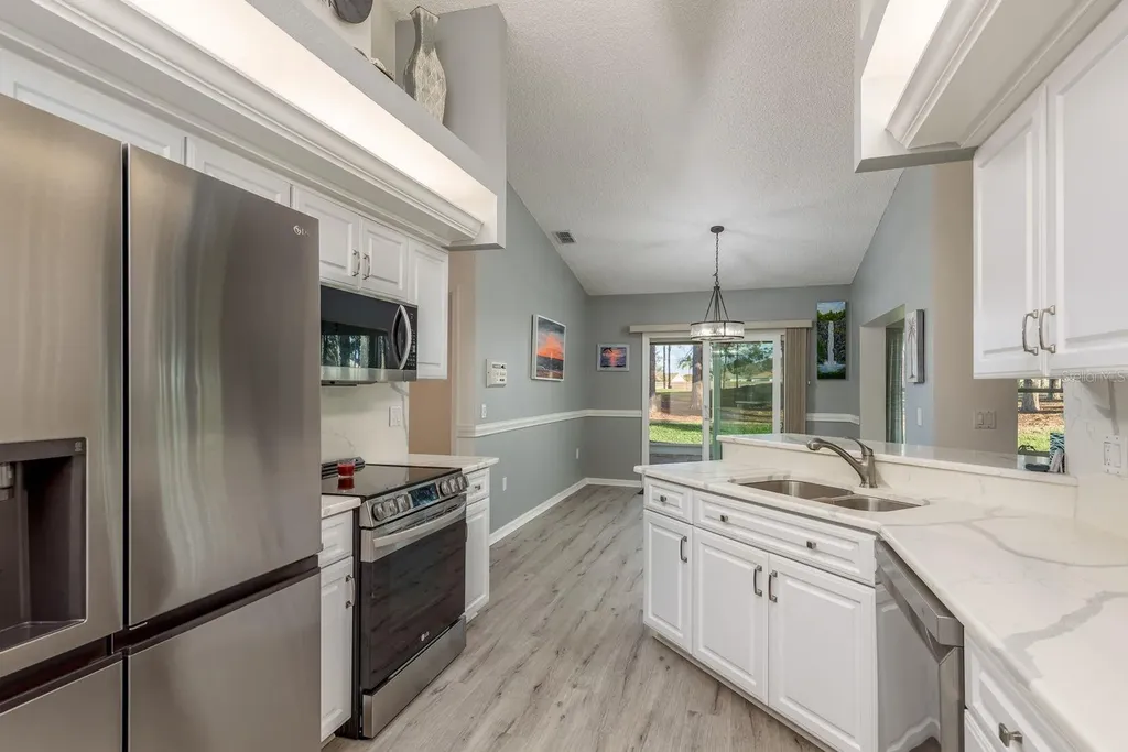 9742 Oakwood Hills Court New Port Richey FL 34655