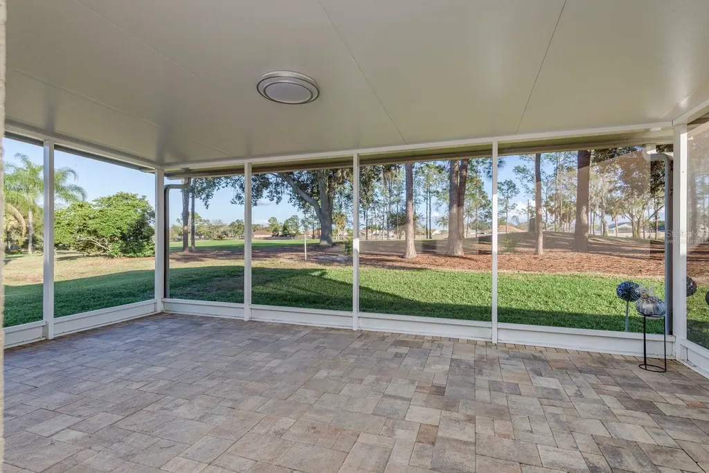 9742 Oakwood Hills Court New Port Richey FL 34655