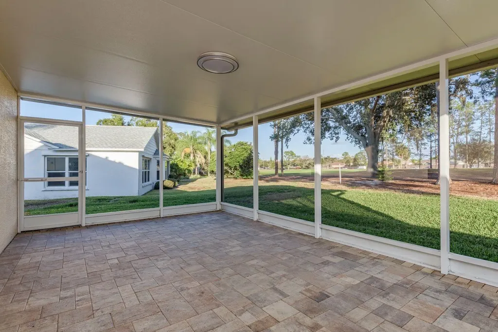 9742 Oakwood Hills Court New Port Richey FL 34655