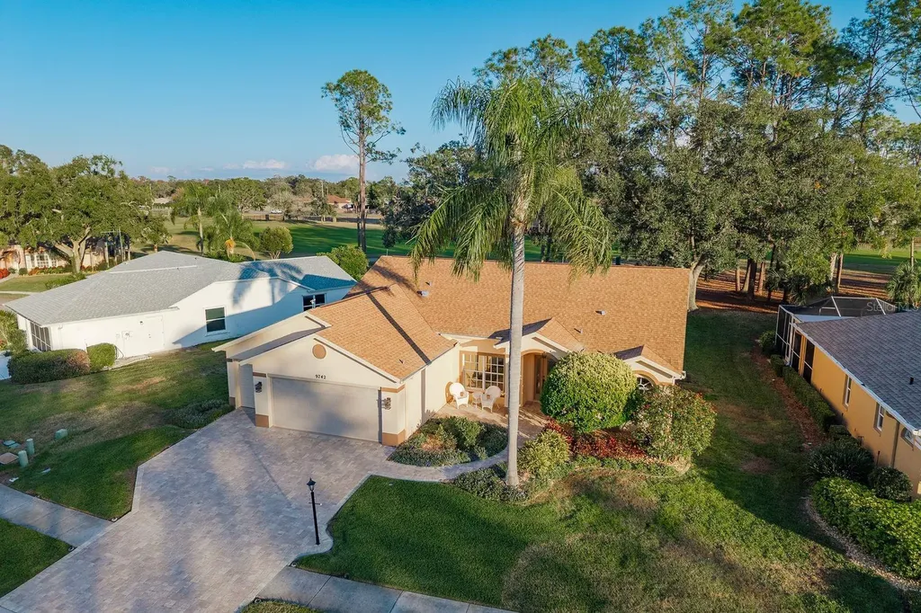 9742 Oakwood Hills Court New Port Richey FL 34655