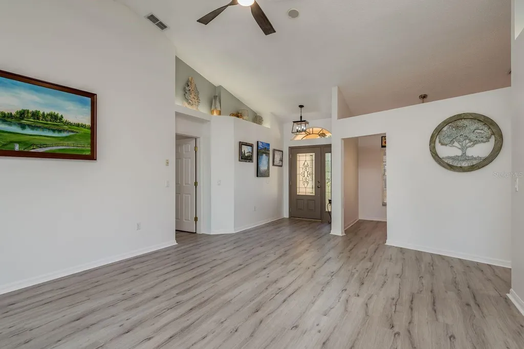 9742 Oakwood Hills Court New Port Richey FL 34655