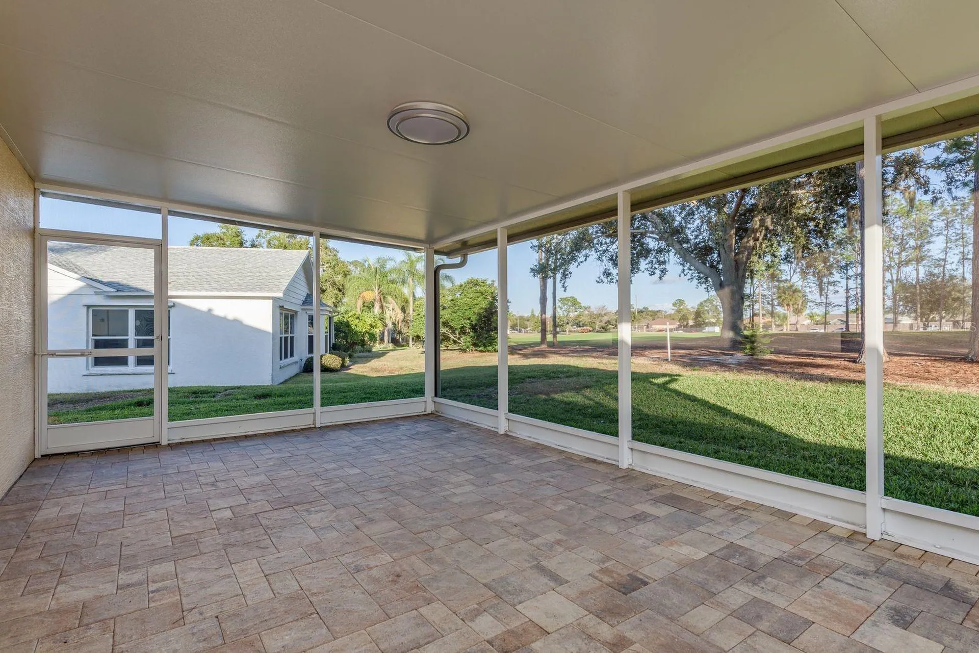 9742 Oakwood Hills Court New Port Richey FL 34655