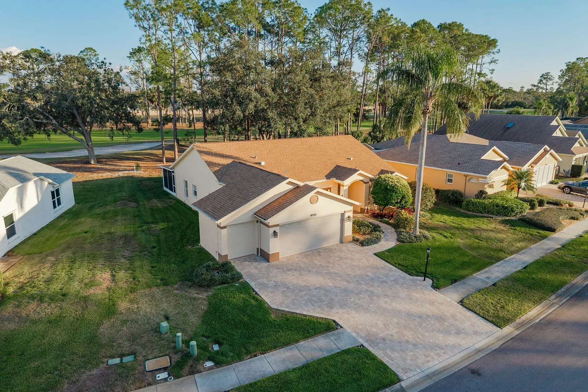 9742 Oakwood Hills Court New Port Richey FL 34655