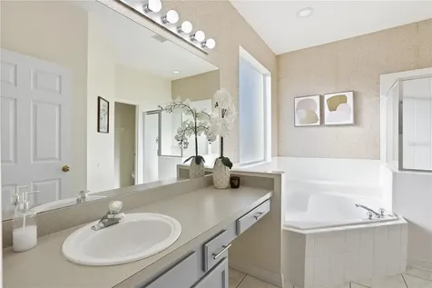 8490 Oasis Key Cove Kissimmee FL 34747