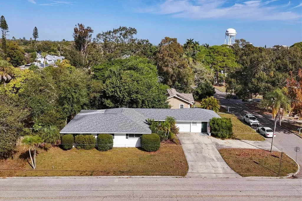 2008 20th Street Court W Bradenton FL 34205