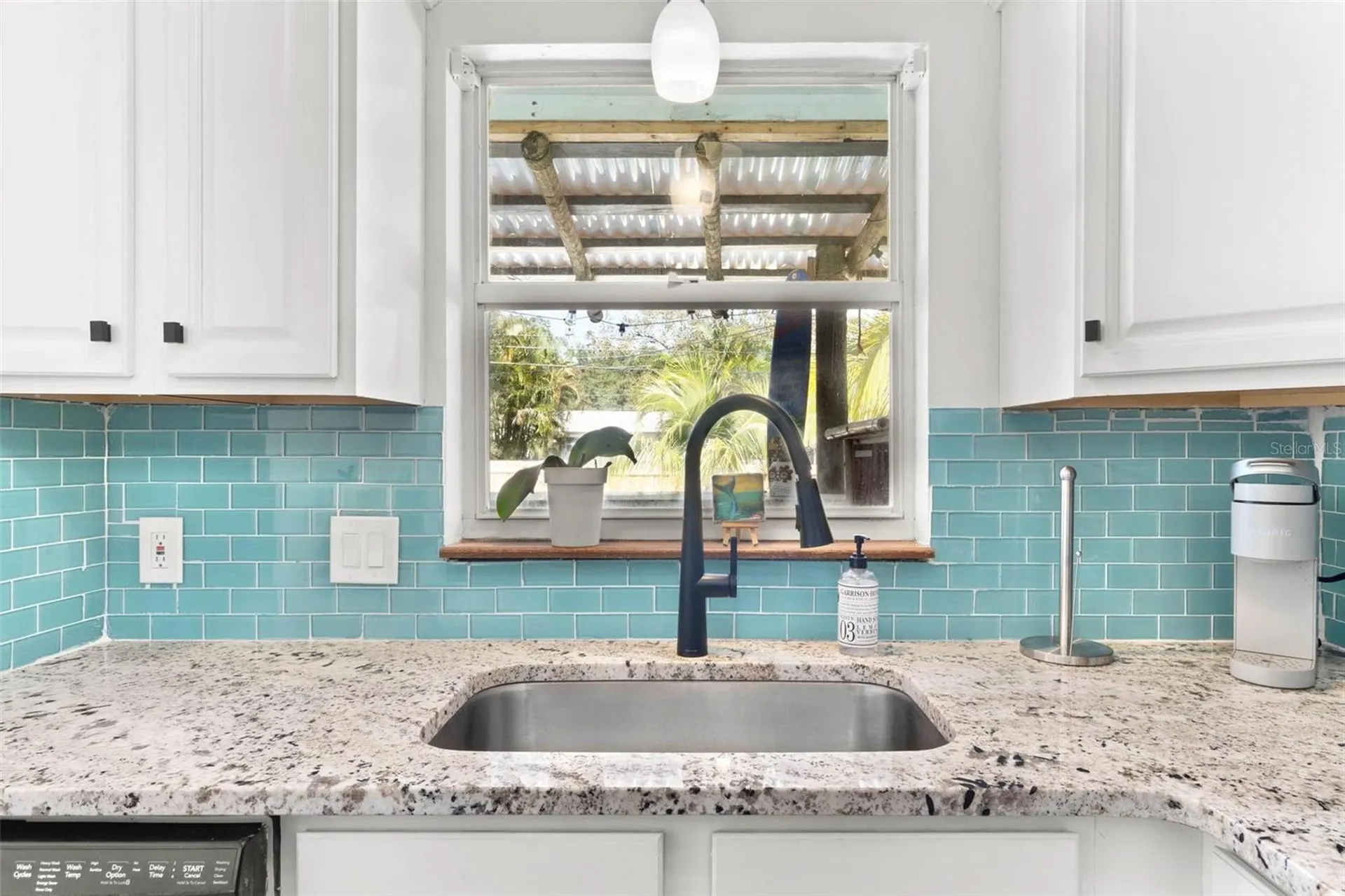 747 39th Avenue NE St Petersburg FL 33703