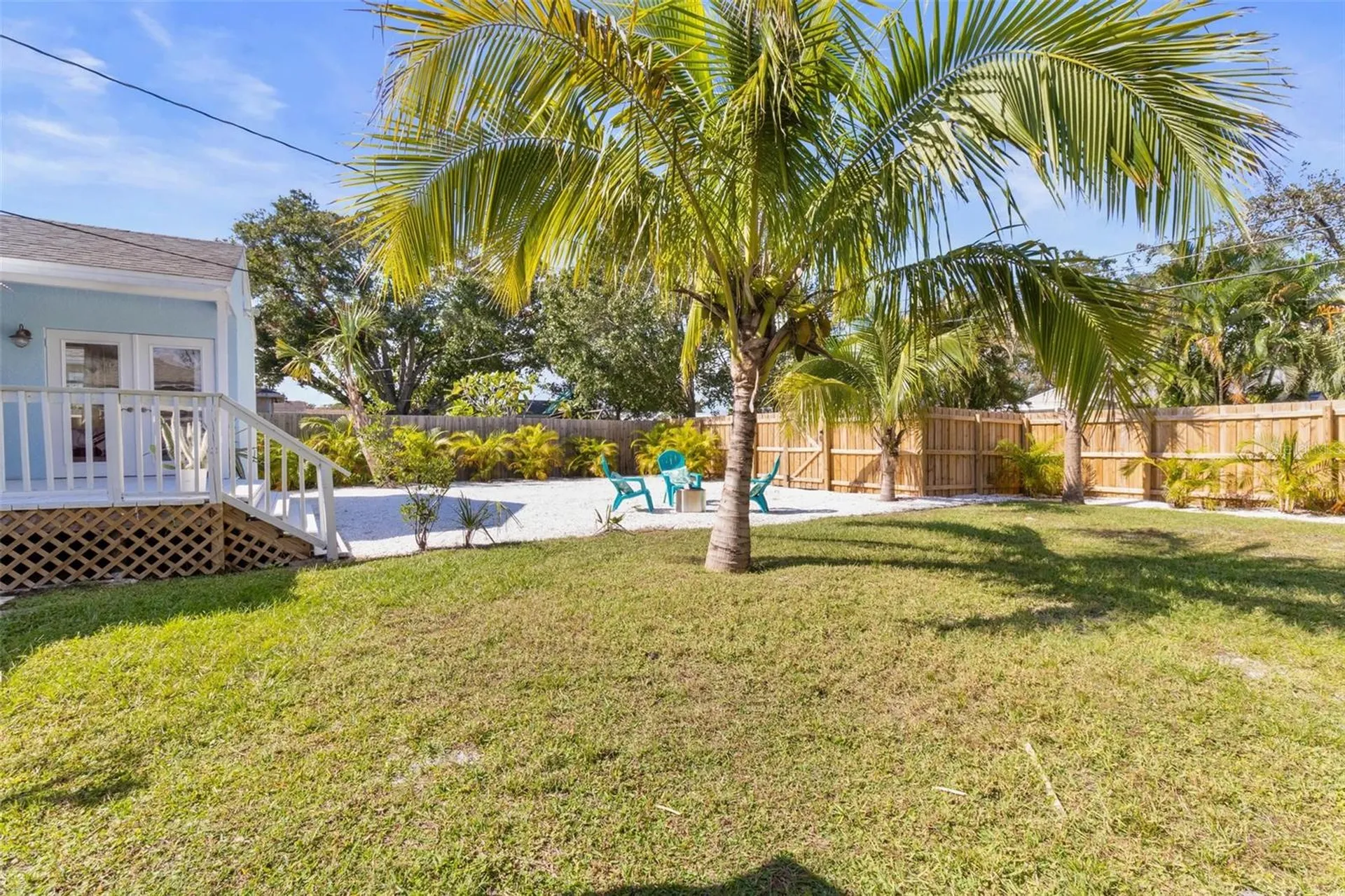 747 39th Avenue NE St Petersburg FL 33703