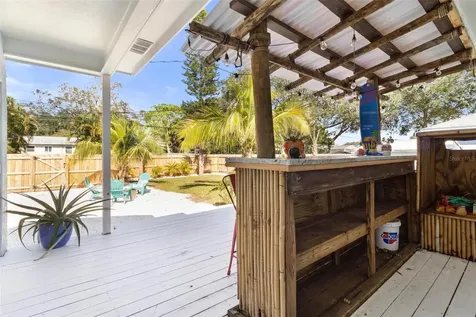 747 39th Avenue NE St Petersburg FL 33703