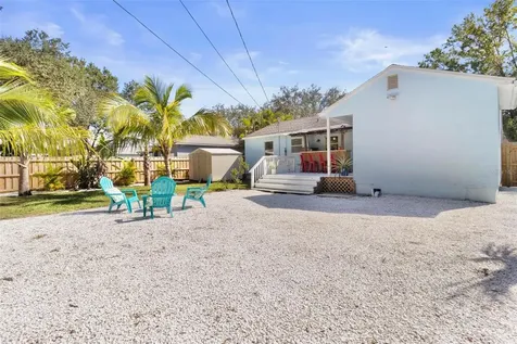 747 39th Avenue NE St Petersburg FL 33703