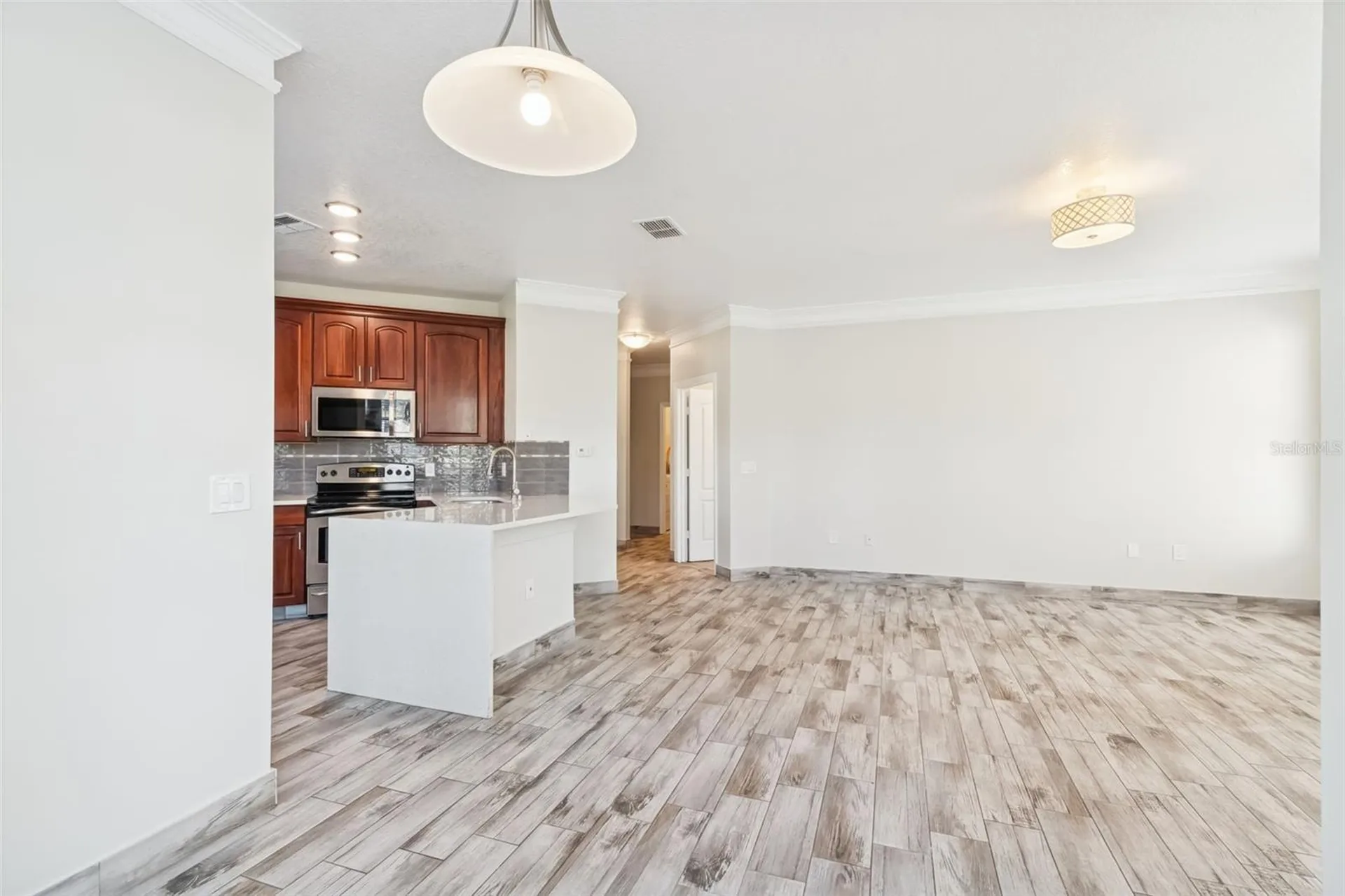 17932 Villa Creek Drive Tampa FL 33647