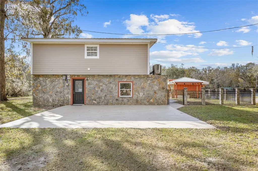 3130 SW 86th Way Bell FL 32619