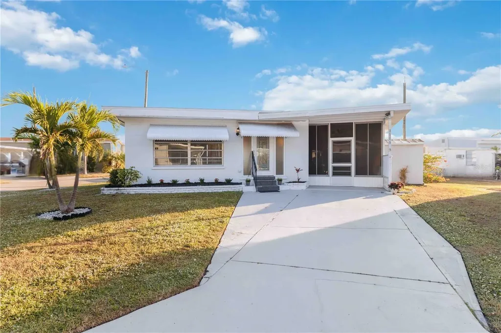 1106 41st Avenue E Ellenton FL 34222
