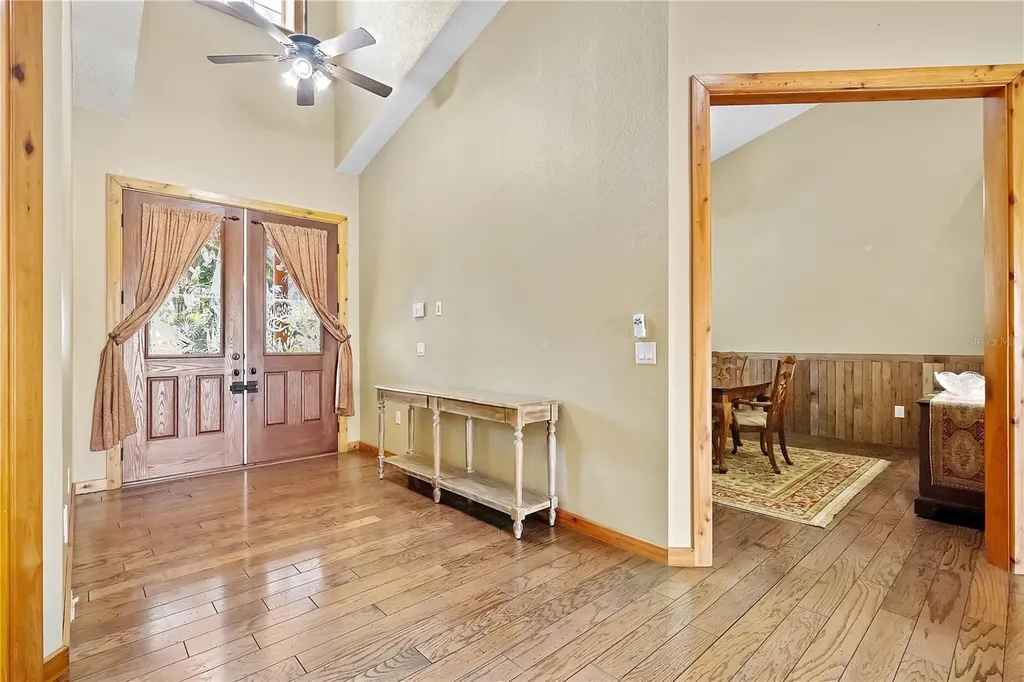 27737 County Road 44a Eustis FL 32736