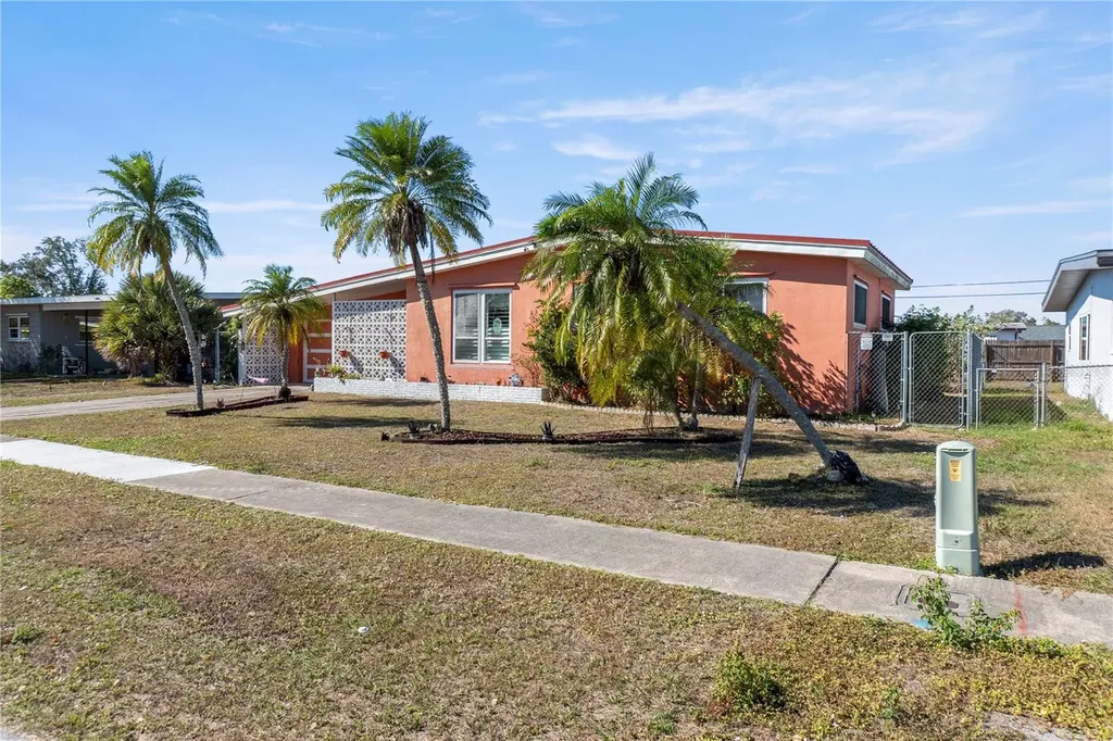 22032 Felton Avenue Port Charlotte FL 33952