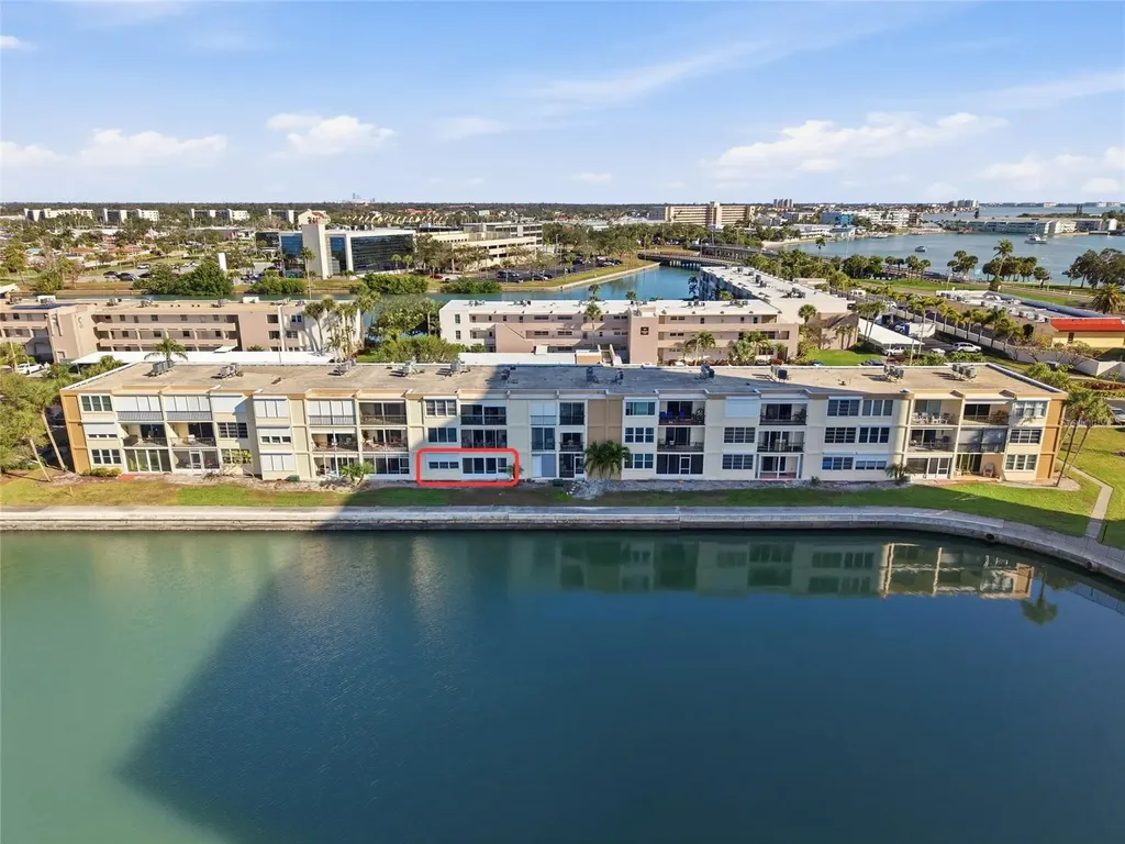 7420 Bay Island Drive S South Pasadena FL 33707