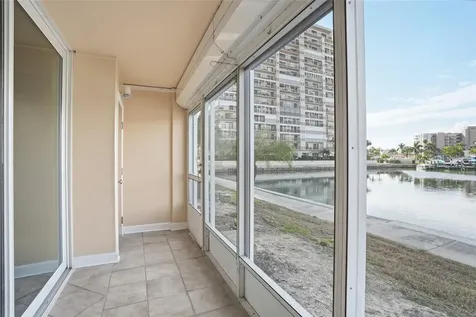 7420 Bay Island Drive S South Pasadena FL 33707