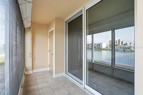 7420 Bay Island Drive S South Pasadena FL 33707
