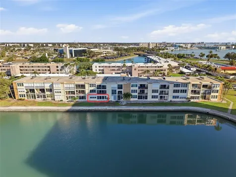 7420 Bay Island Drive S South Pasadena FL 33707