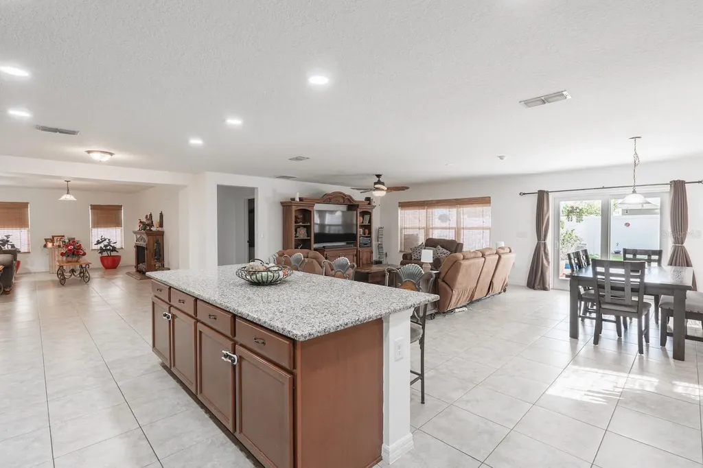 11331 Brighton Knoll Loop Riverview FL 33579