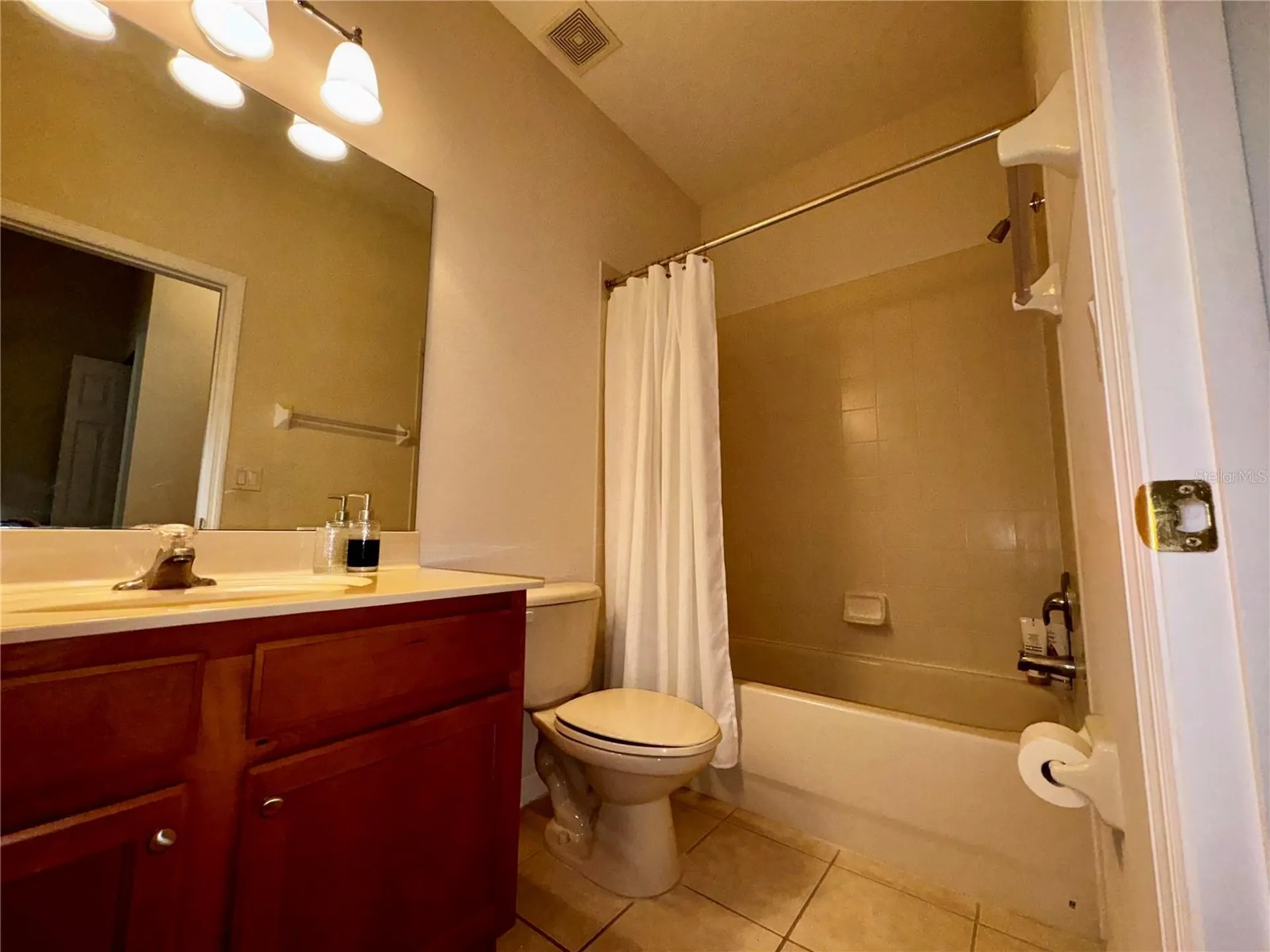 8556 Lake Windham Avenue Orlando FL 32829