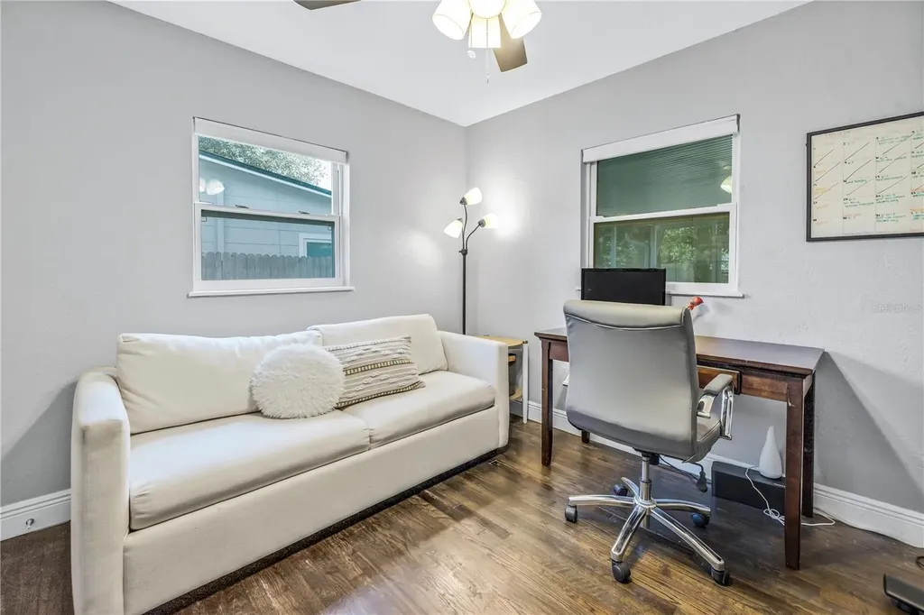 2444 32nd Avenue N St Petersburg FL 33713