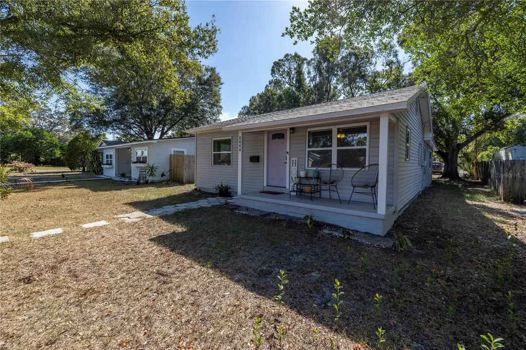 2444 32nd Avenue N St Petersburg FL 33713
