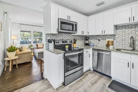 2444 32nd Avenue N St Petersburg FL 33713