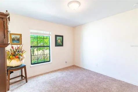 414 Miles Boulevard Dundee FL 33838