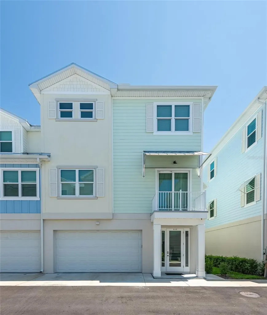 835 Oak Bend Lane Dunedin FL 34698