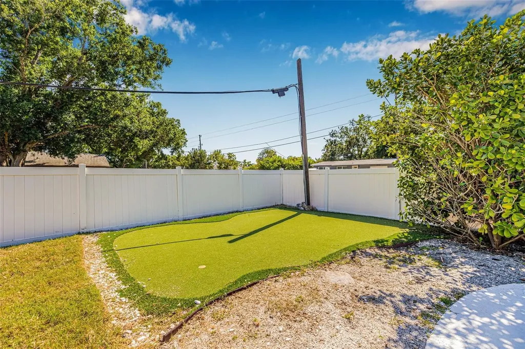 5740 67th Avenue N Pinellas Park FL 33781