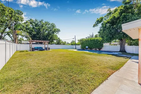 5740 67th Avenue N Pinellas Park FL 33781