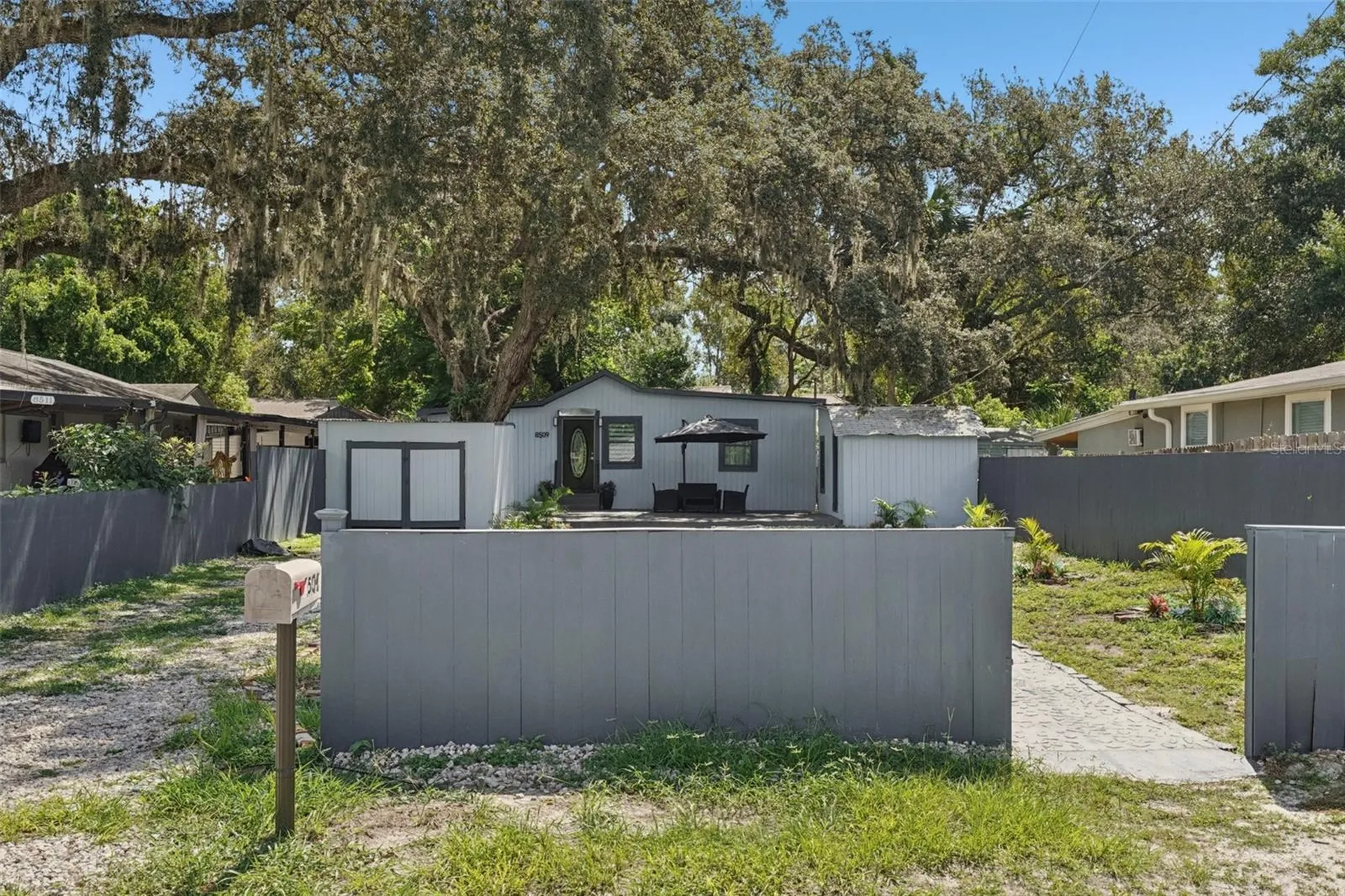 8509 N Hamner Avenue Tampa FL 33604