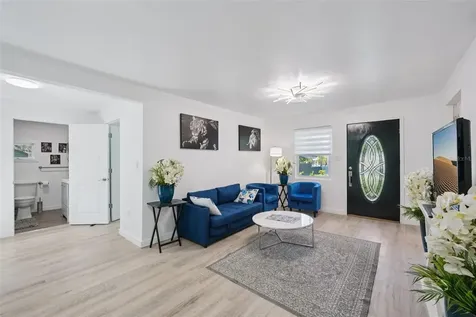 8509 N Hamner Avenue Tampa FL 33604