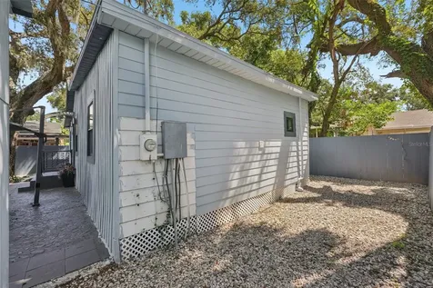 8509 N Hamner Avenue Tampa FL 33604