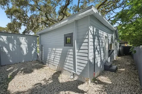 8509 N Hamner Avenue Tampa FL 33604