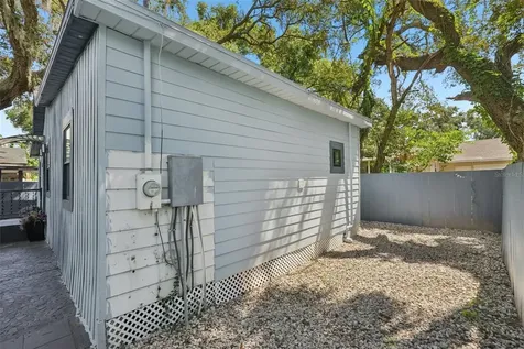 8509 N Hamner Avenue Tampa FL 33604
