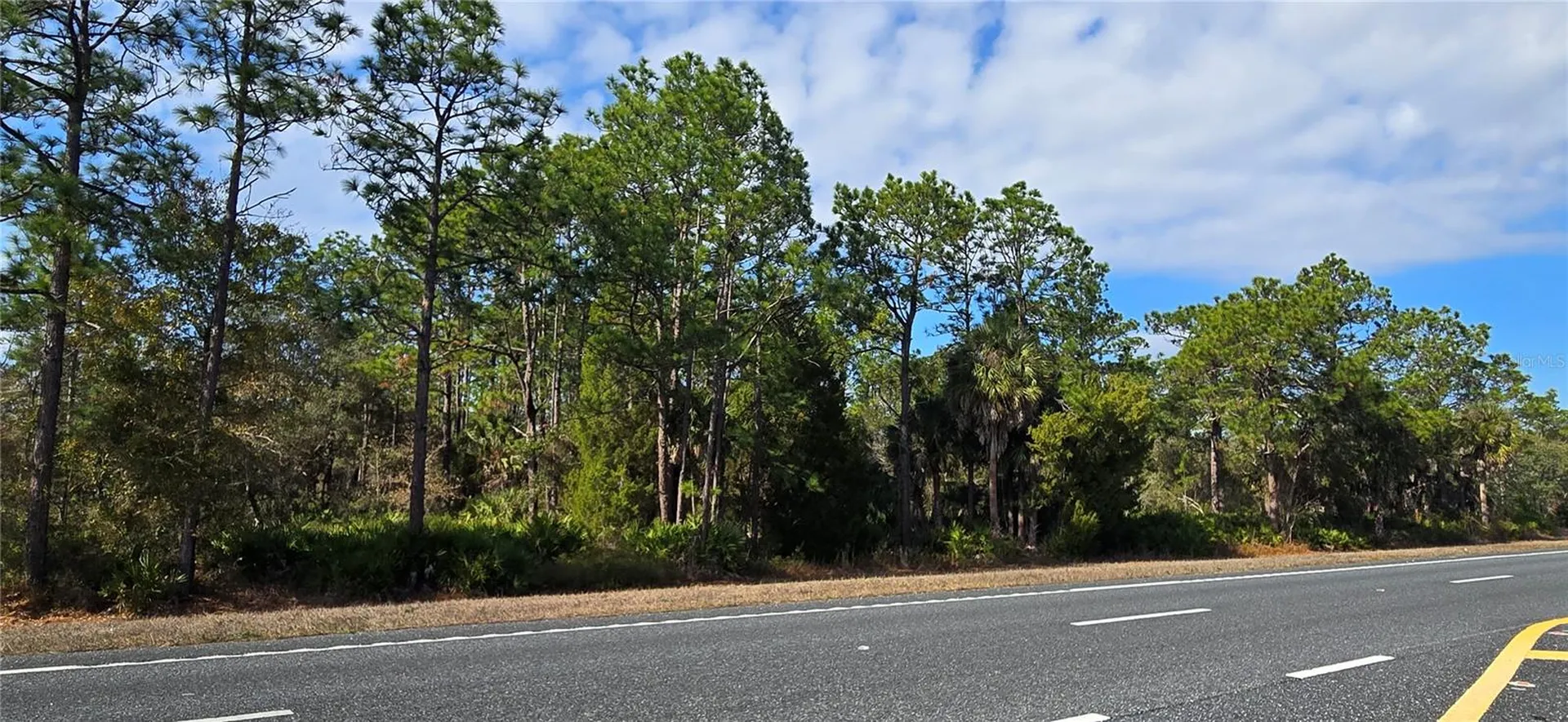 18193 Commercial Way Weeki Wachee FL 34614