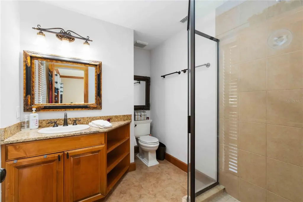 5381 Palos Verdes Drive Sarasota FL 34231