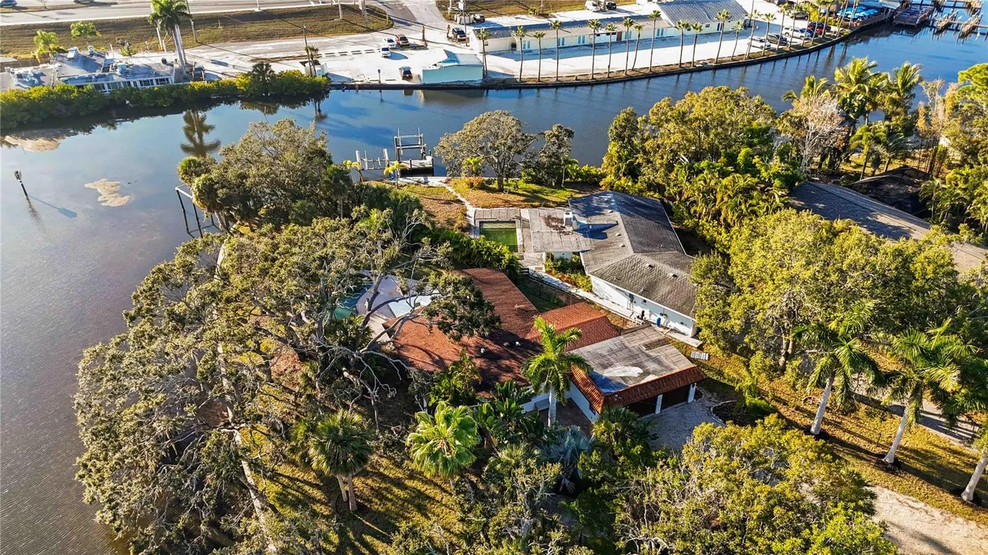 5381 Palos Verdes Drive Sarasota FL 34231