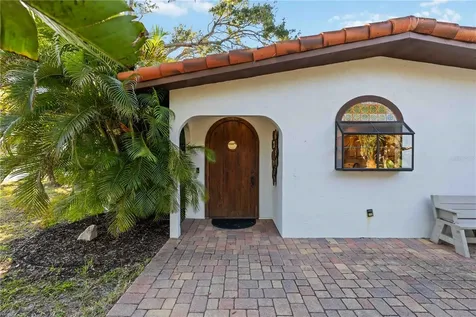 5381 Palos Verdes Drive Sarasota FL 34231
