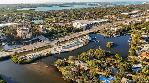 5381 Palos Verdes Drive Sarasota FL 34231