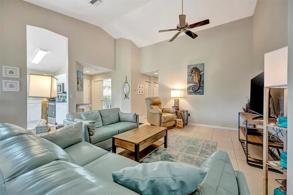2905 Captains Court Palmetto FL 34221