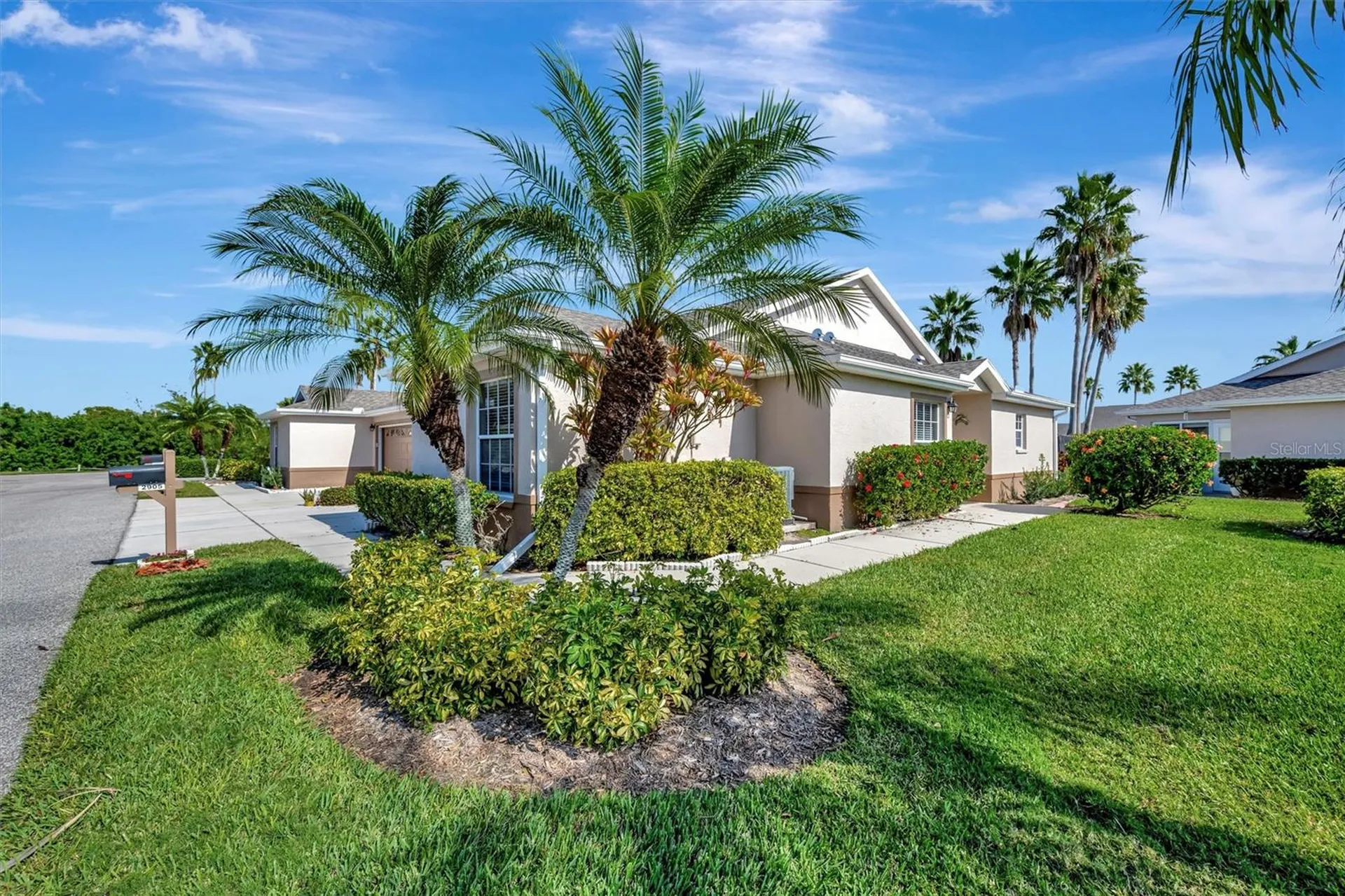2905 Captains Court Palmetto FL 34221