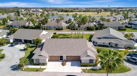 2905 Captains Court Palmetto FL 34221