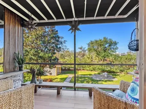 2155 Wood Street Sarasota FL 34237