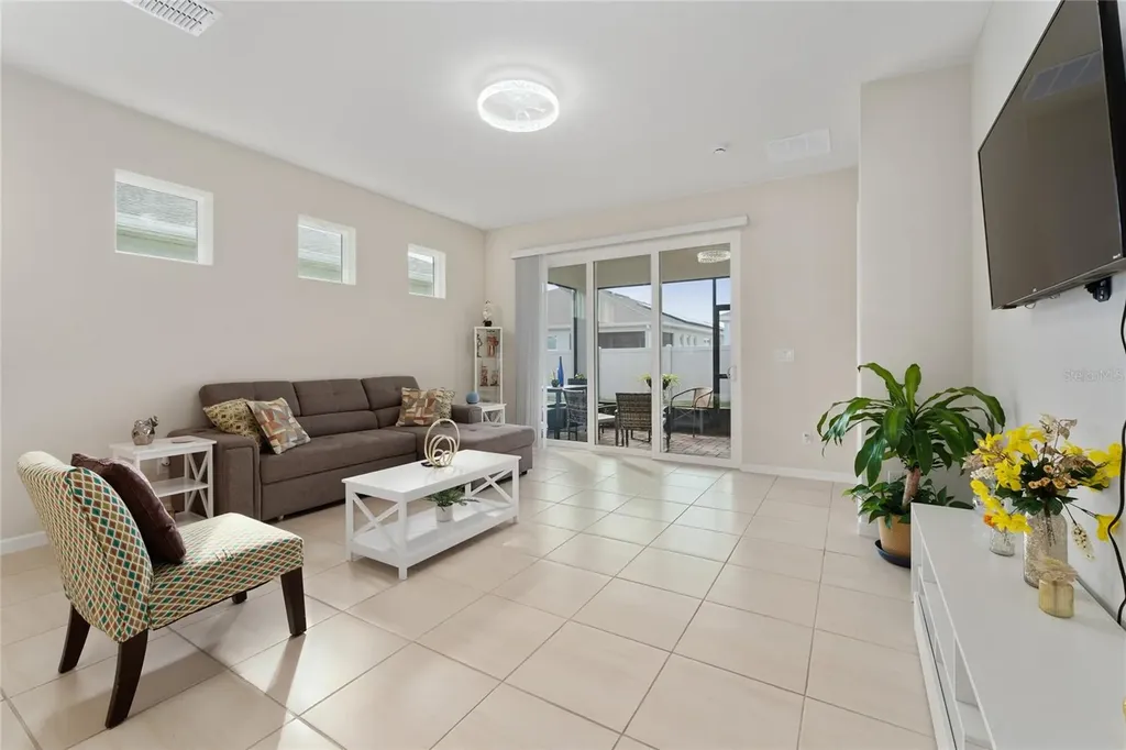 1880 Spring Shower Circle Kissimmee FL 34744