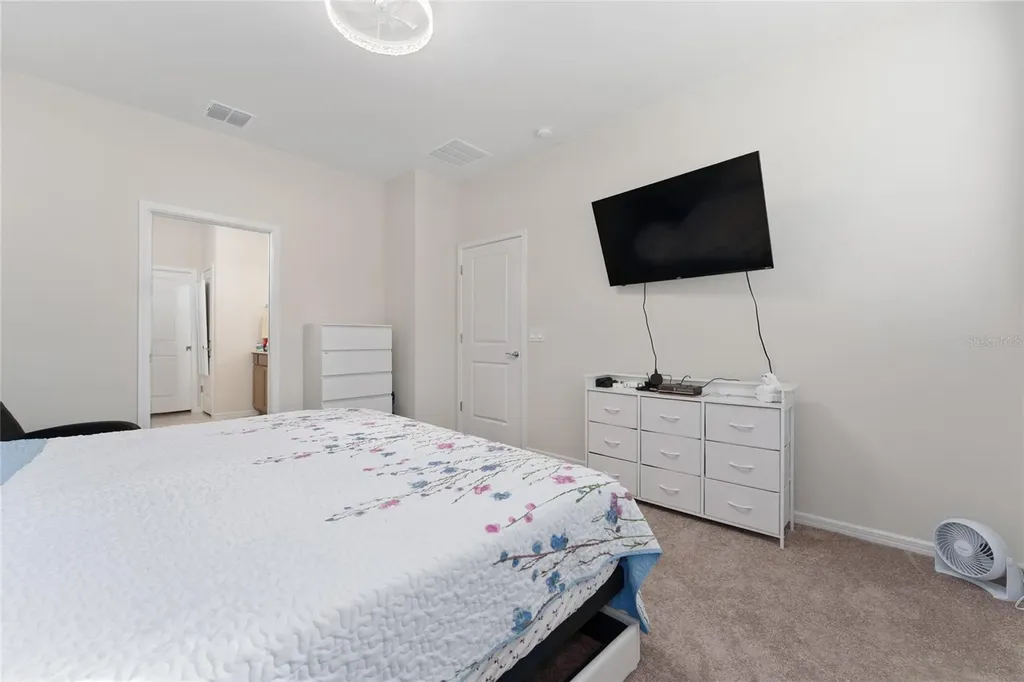 1880 Spring Shower Circle Kissimmee FL 34744