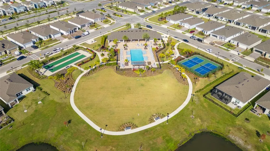 1880 Spring Shower Circle Kissimmee FL 34744